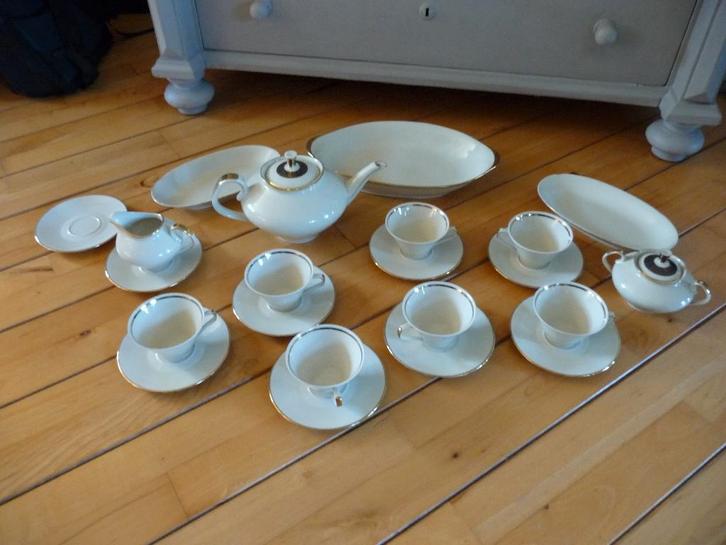 Mooi oud 14 delig Bavaria servies. Kronester., Antiek en Kunst, Antiek | Servies compleet, Ophalen of Verzenden