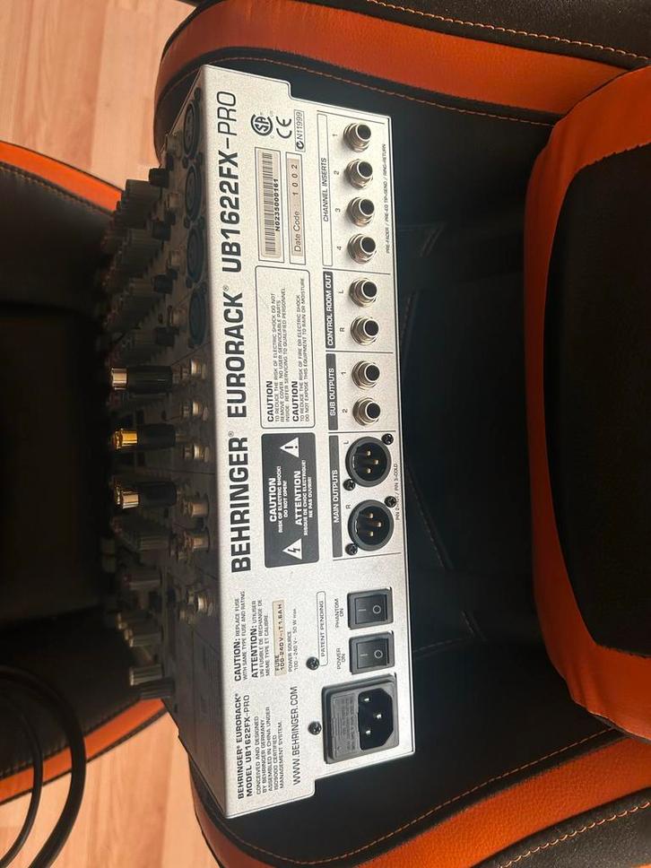 Behringer Mengpaneel - UB1622FX-PRO, Muziek en Instrumenten, Mengpanelen, Gebruikt, 10 tot 20 kanalen, Microfooningang, Ophalen of Verzenden