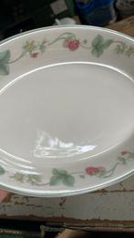 Wedgwood RASPBERRY cookware au gratin, Ophalen of Verzenden, Wedgwood, Porselein, Schaal of Schalen