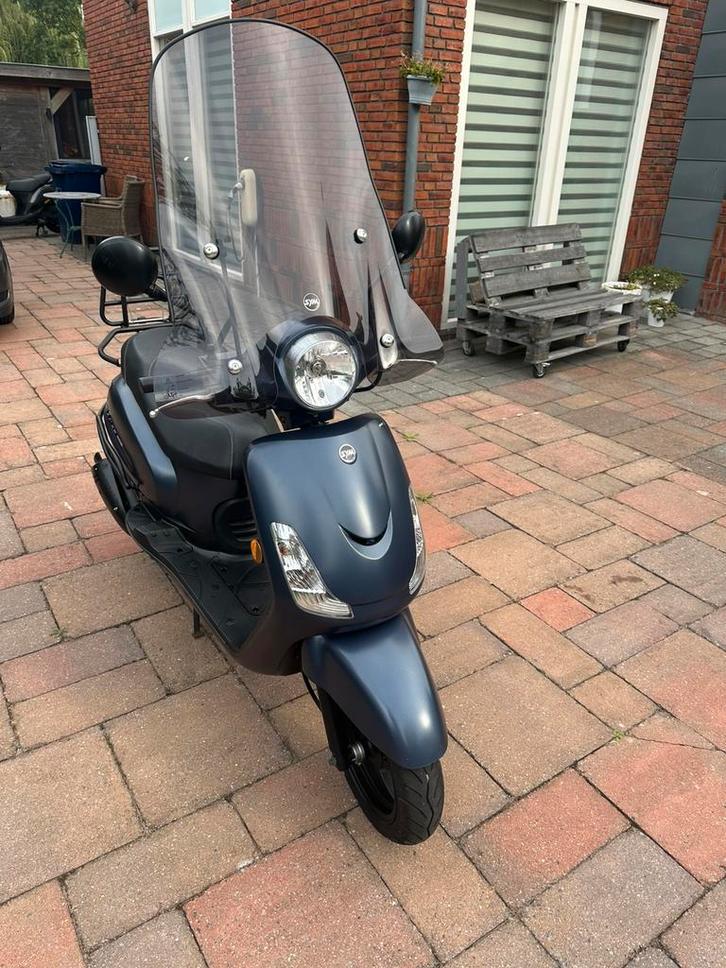 Sym Fiddle 2 - Satin Submarine Blue - Full option - 8500km, Fietsen en Brommers, Scooters | SYM, Zo goed als nieuw, Fiddle, Maximaal 25 km/u