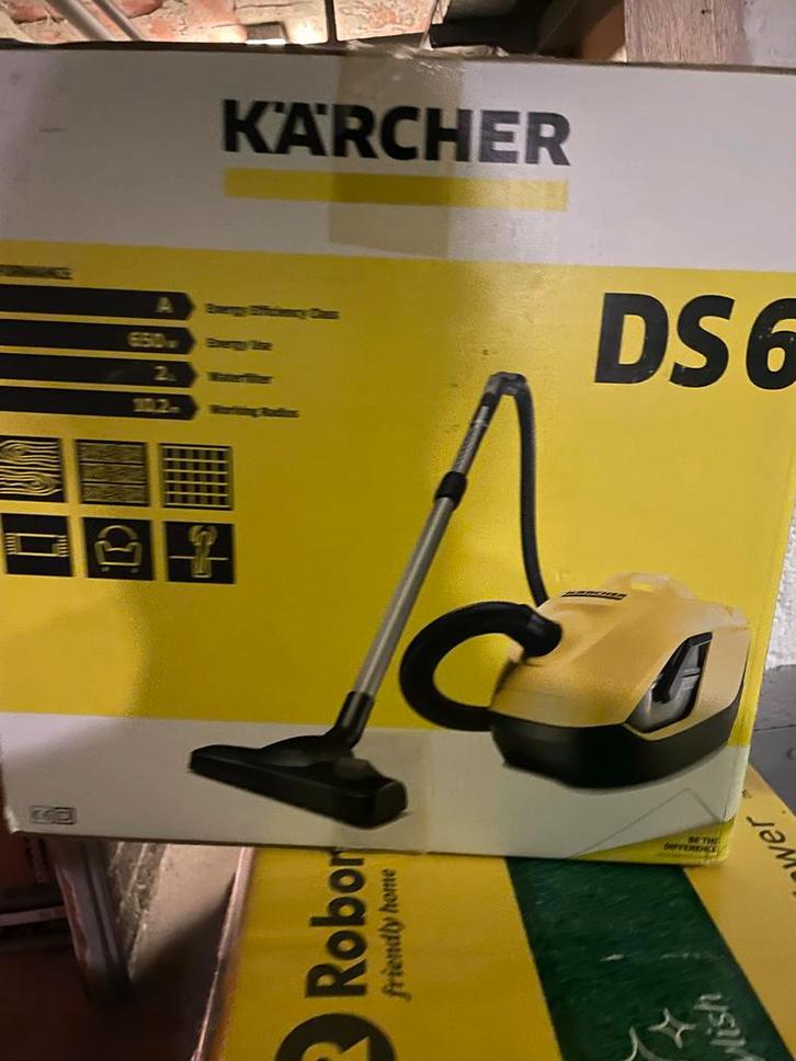Karcher DS6 stofzuiger met waterfilter, Doe-het-zelf en Verbouw, Reinigingsmachines, Nieuw, Waterstofzuiger, Ophalen of Verzenden