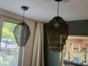 hanglampen beschikbaar voor biedingen