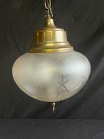 Antieke hanglamp met geslepen lampenkap, Ophalen of Verzenden