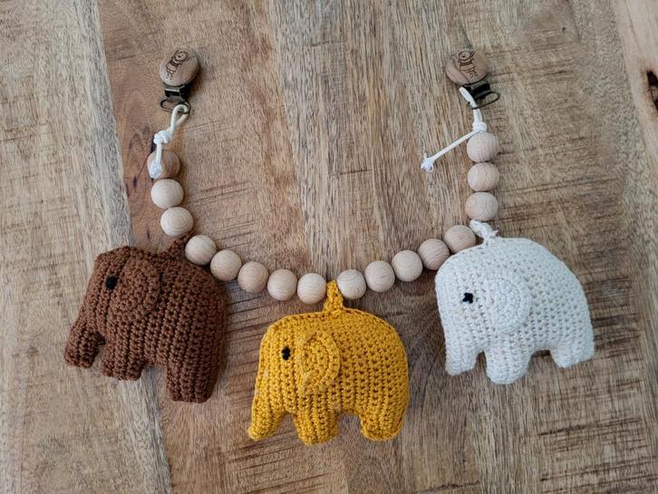 Handgemaakte wagenspanner met olifantjes, Kinderen en Baby's, Speelgoed | Babyspeelgoed, Nieuw, Overige typen, Ophalen of Verzenden