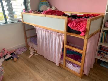Hoogslaper/omkeerbed Kura Ikea met gordijntjes! beschikbaar voor biedingen