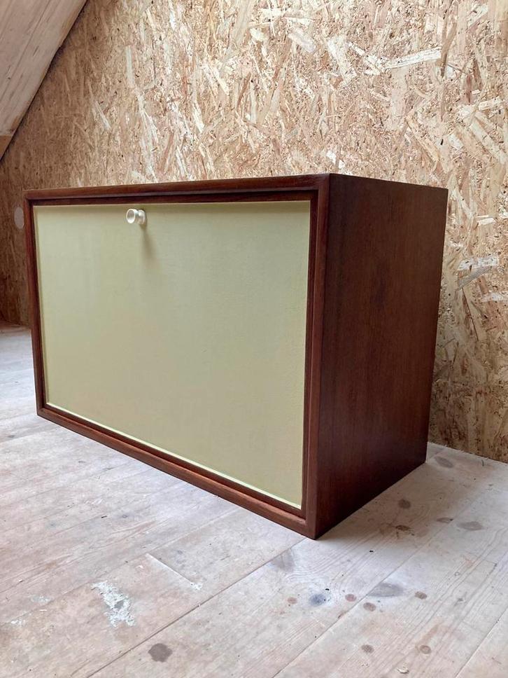 Vintage jaren’50/‘60 poul cadovius wandkast zwevend kastje, Huis en Inrichting, Kasten | Wandmeubels, Gebruikt, Minder dan 100 cm