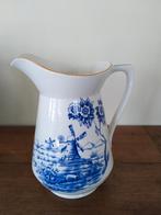 Kan, vaas, decor molen, blauw / wit, Alfred Meakin, Ophalen of Verzenden