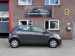Toyota Yaris 1.3 AUTOMAAT - CLIMATE CONTROL - ELEKTRISCH PAK, Gebruikt, Zwart, 4 cilinders, 19 km/l