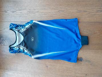 Turnpak jongens, merk KV Kleurrijk, maat AXS beschikbaar voor biedingen