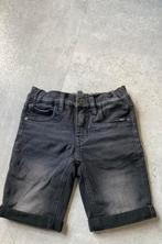 Name It jongens zwarte korte broek jeans maat 122, Jongen, Ophalen of Verzenden, Broek, Zo goed als nieuw
