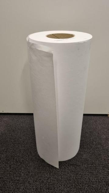 Flinke rol plot papier met een breedte van 42,1 cm beschikbaar voor biedingen