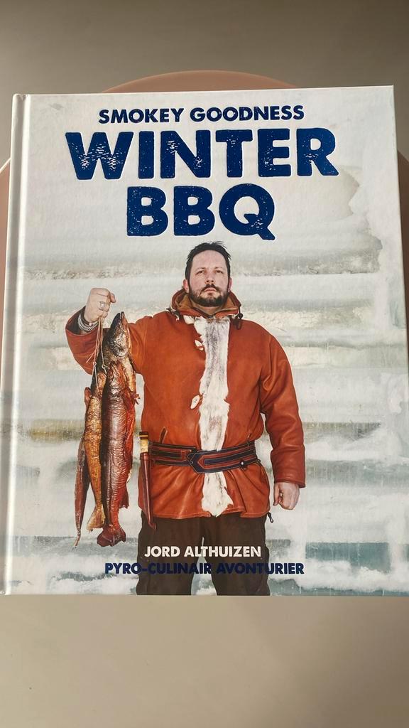 Jord Althuizen - Smokey Goodness Winter BBQ, Boeken, Kookboeken, Zo goed als nieuw, Ophalen of Verzenden