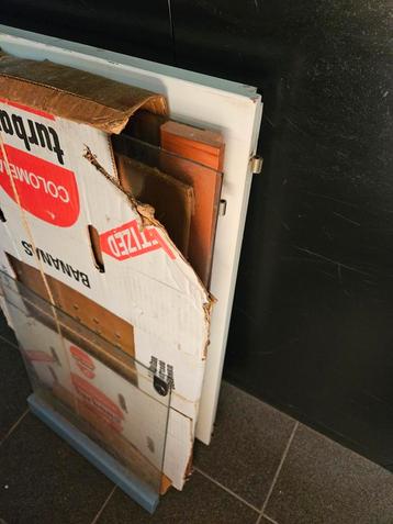 Gratis lundiadeuren, zonder scharnieren beschikbaar voor biedingen