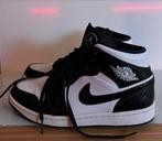 Air Jordan 1 Mid Carbon Fiber Maat 44, Zwart, Nike, Ophalen of Verzenden, Sneakers of Gympen