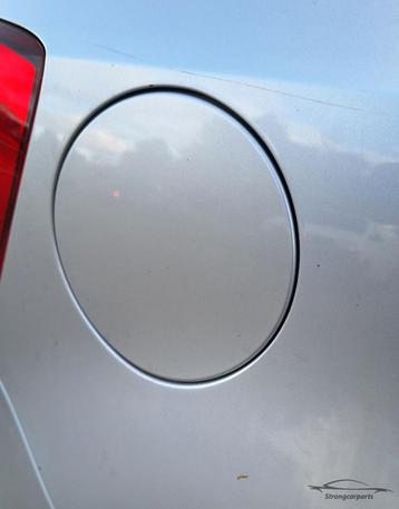 Tankklep VW Polo 6R 6C in goede staat kleurcode LA7W  beschikbaar voor biedingen