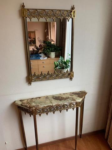 Sidetable/hal-tafeltje met marmeren blad en spiegel €375,00