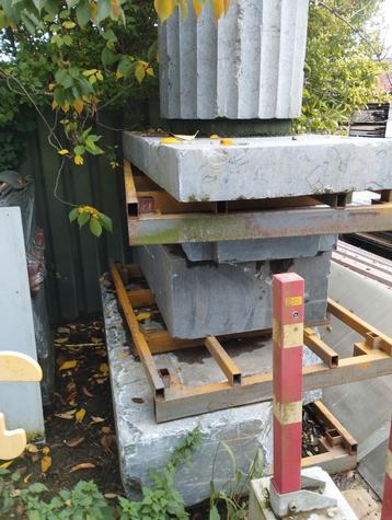 Grote marble blokken steen  beschikbaar voor biedingen