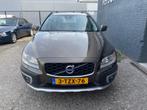 Volvo XC70 2.0 T5 FWD Nordic+ schuifdak stoelverwarming trek, 15 km/l, 4 cilinders, XC70, 92 €/maand