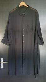Soepelvallende doorschijnende zwarte blouse maat 48, Kleding | Dames, Grote Maten, Ophalen of Verzenden, Zo goed als nieuw, Zwart