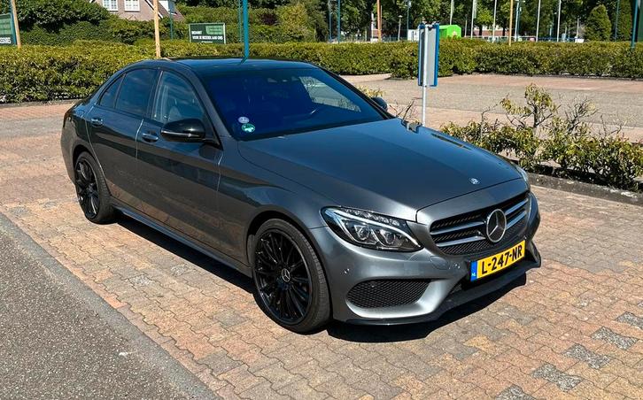 Mercedes-Benz C-Klasse C250 211pk  2017 Grijs, Auto's, Mercedes-Benz, Particulier, C-Klasse, ABS, Achteruitrijcamera, Adaptieve lichten