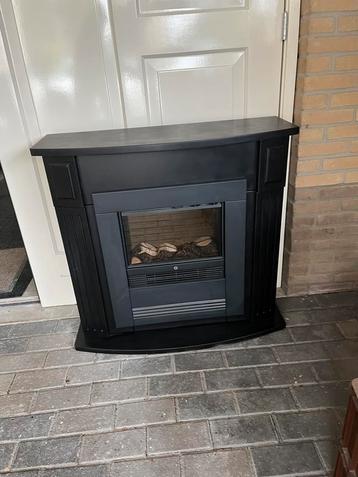 Schouw met electrische haard beschikbaar voor biedingen