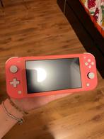 Nintendo Switch Lite Coral + Beschermhoes, Spelcomputers en Games, Spelcomputers | Nintendo Switch Lite, Ophalen, Roze of Coral