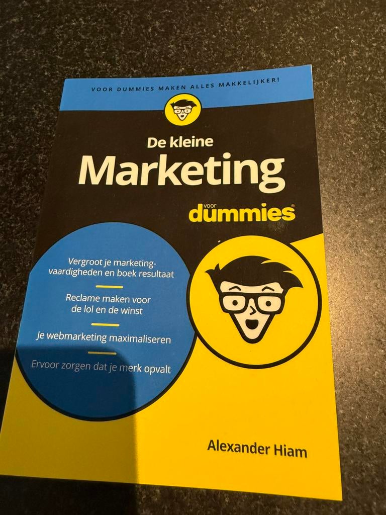 Alexander Hiam - De kleine marketing voor Dummies, Ophalen of Verzenden, Alexander Hiam, Management, Zo goed als nieuw