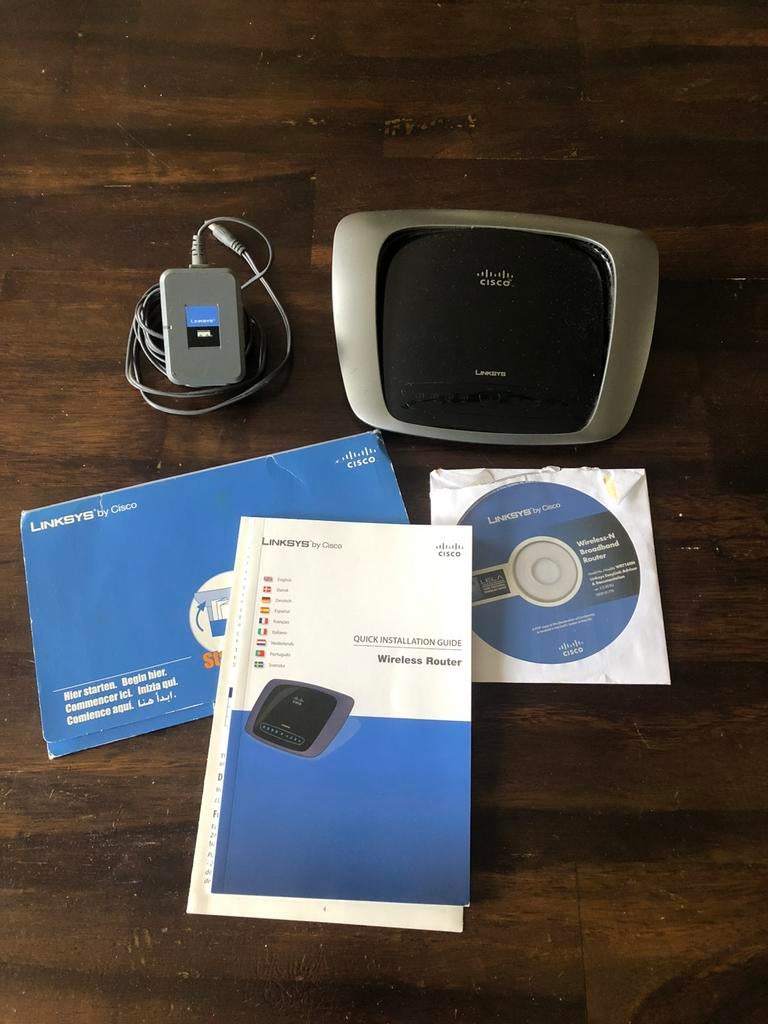 Linksys Cisco draadloze router WRT160N met stekker, Ophalen of Verzenden, Zo goed als nieuw, Router, Linksys