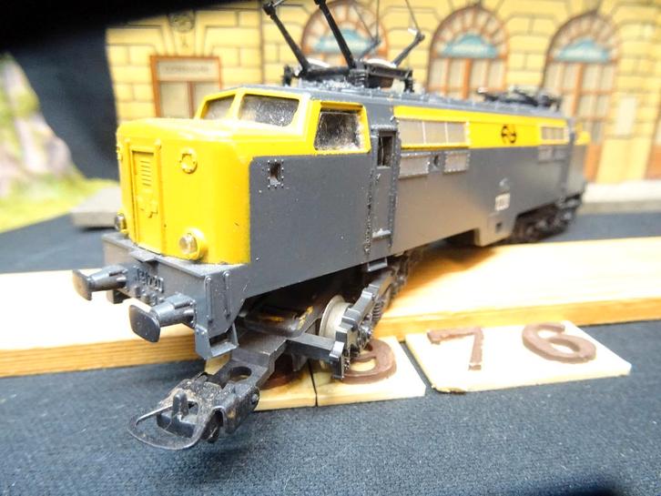 5976=Lima 1220 E loc van de Nederlandse spoorwegen.281, Hobby en Vrije tijd, Modeltreinen | H0, Gebruikt, Locomotief, Gelijkstroom