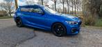 BMW 1-Serie f21 120I 177pk 3DR 2015 Blauw m-Sport, Auto's, 1-Serie, 65 €/maand, Achterwielaandrijving, Zwart