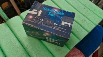 Sat-Finder Set satellietzoeker beschikbaar voor biedingen