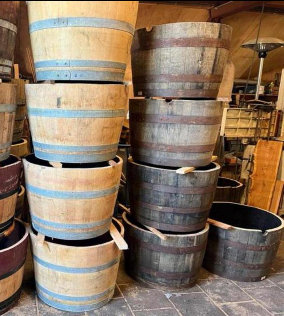 Bloembak natuurlijk hout half wijnvat whiskyvat palmboom, Tuin en Terras, Bloembakken en Plantenbakken, Nieuw, Hout, Binnen, Balkon