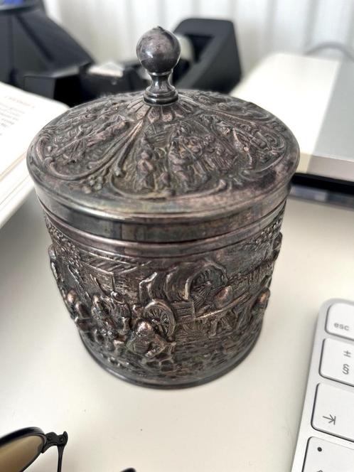 Douwe Egberts verzilverd suikerstel – pot + bekertje – barok, Antiek en Kunst, Antiek | Goud en Zilver, Zilver, Ophalen of Verzenden