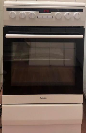 Amica inductie oven beschikbaar voor biedingen