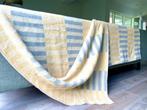 Leuke vintage wollen deken, Huis en Inrichting, Woonaccessoires | Plaids en Woondekens, Ophalen of Verzenden, Gebruikt