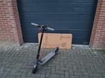 Nieuwe opklapbare electrische step in doos ! Musthave !, Ophalen of Verzenden, Nieuw, Elektrische step (E-scooter)