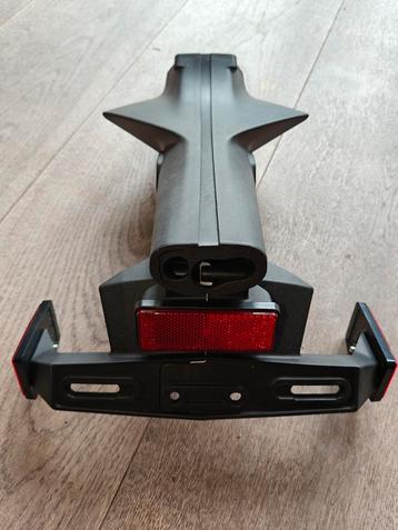 Kawasaki Z900 Spatbord met kentekenhouder beschikbaar voor biedingen