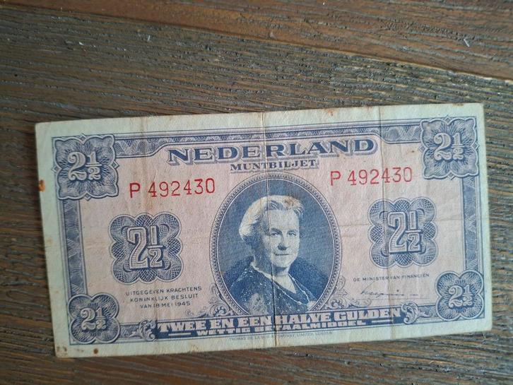 Nederland 2 1/2 Gulden Muntbiljet 1945. P 492430, Postzegels en Munten, Bankbiljetten | Azië, Los biljet, Ophalen of Verzenden