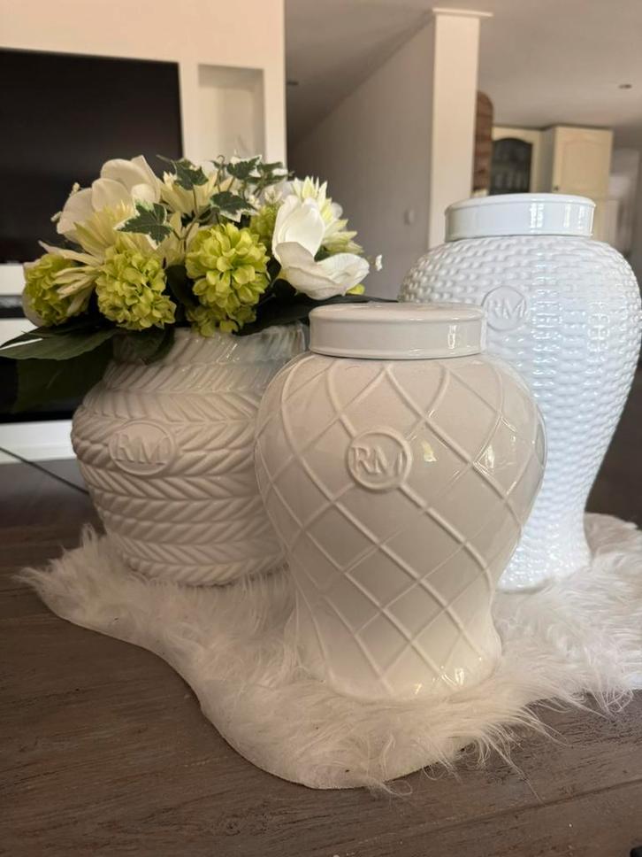 3 Riviera Maison porseleinen vazen, Huis en Inrichting, Woonaccessoires | Vazen, Zo goed als nieuw, Overige kleuren, Minder dan 50 cm