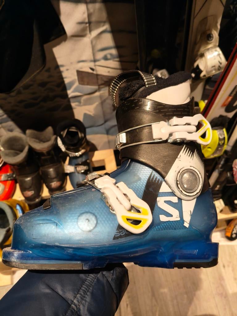 Salomon Kinder Ski Schoen Maat 30.5EU Mondopoint  20 (246mm), Gebruikt, Schoenen, Skiën, Salomon