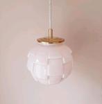 Thabur roze vintage hanglamp - artisjok design, Ophalen of Verzenden, Zo goed als nieuw, Glas, Modern