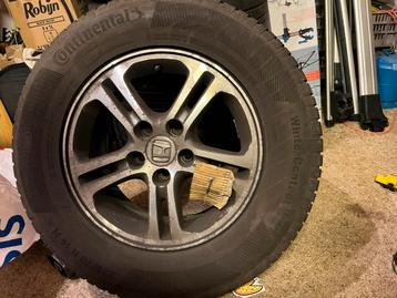 Te koop: Set van 4 winterbanden Continental TS 850 beschikbaar voor biedingen
