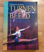 Turnen in beeld Een prachtig informatief rijk geïllustreerd, Ophalen of Verzenden, Zo goed als nieuw, Balsport