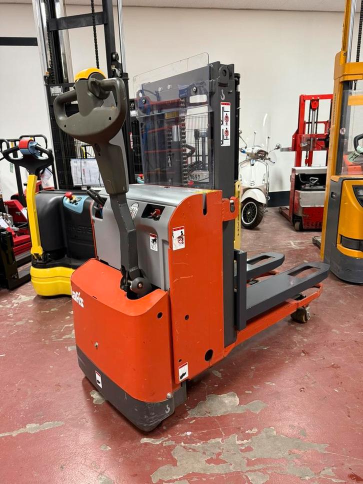 LAFIS STAPELAAR BJ 2016 54UUR DUPLO 1,90M ZEER NETJES, Doe-het-zelf en Verbouw, Palletwagens en Pompwagens, Zo goed als nieuw