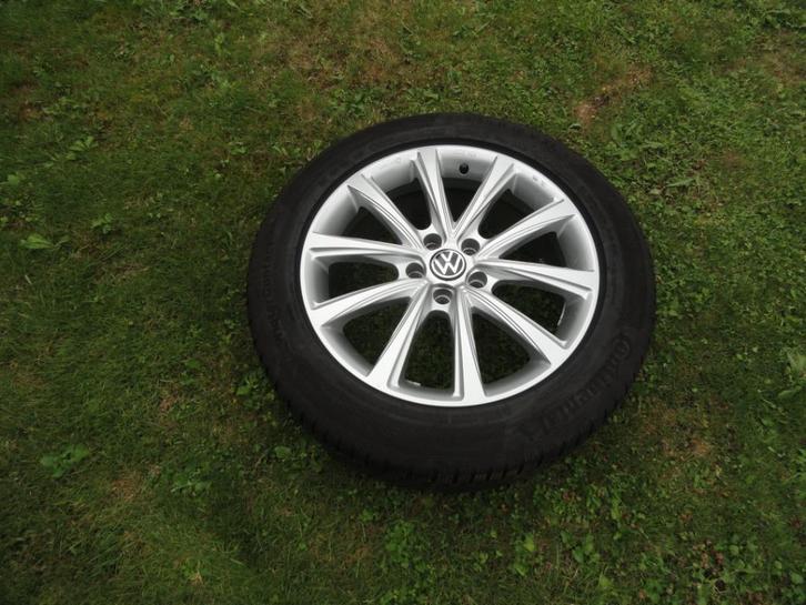Volkswagen Tiguan alu velgen met winterbanden 18 inch, Auto-onderdelen, Banden en Velgen, Banden en Velgen, Winterbanden, 18 inch