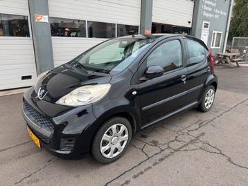 Peugeot 107 1.0 12V 5DR 2010 Zwart beschikbaar voor biedingen
