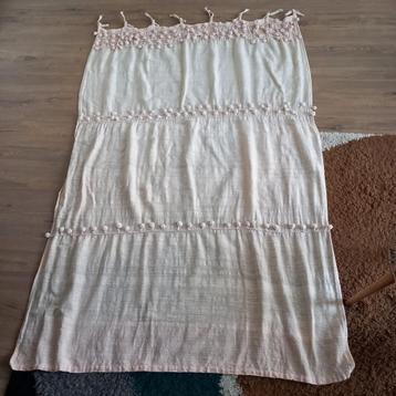 Urban Outfitters gordijn roze boho beschikbaar voor biedingen