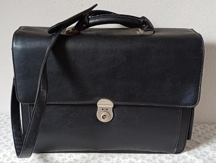 Grote leren laptoptas, Computers en Software, Laptoptassen, Aktetas, 15 inch, Ophalen of Verzenden