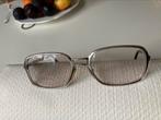 Zelfkleurende zonnebril ‘90iger montuur, Ophalen of Verzenden, Gebruikt, Bril, Overige merken