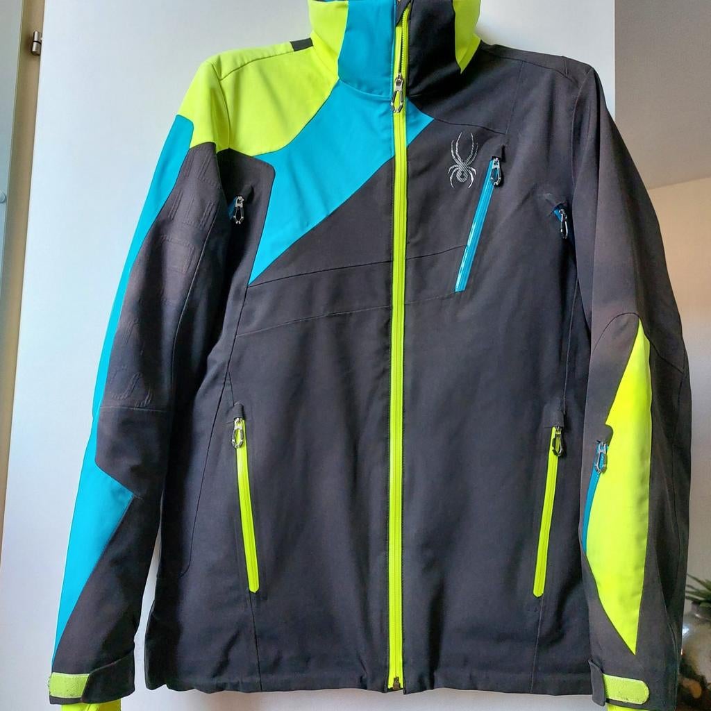 Spyder skijas Maat M in zeer goede staat, Kleding | Heren, Wintersportkleding, Ophalen of Verzenden, Zo goed als nieuw, Jack
